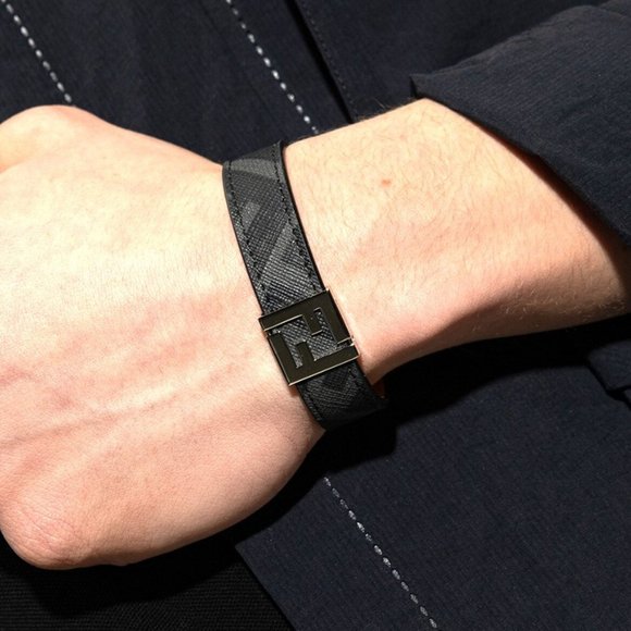 FENDI 'FF Metal Logo Reversible Bracelet' Men's Canvas & Leather M Gry/Ylw NWT! - Picture 5 of 16